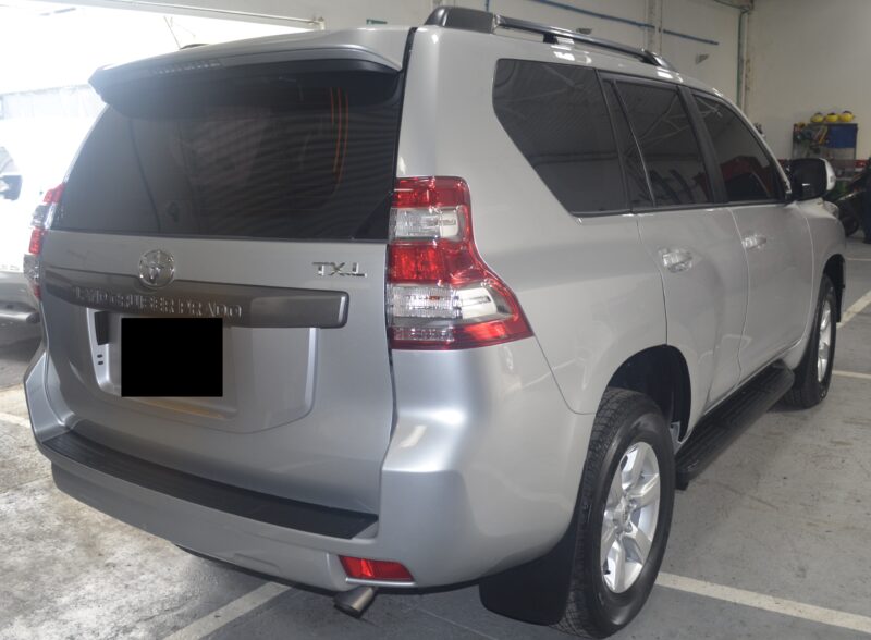 TOYOTA PRADO TX ó TXL 4X4 2017 - Imagen 8